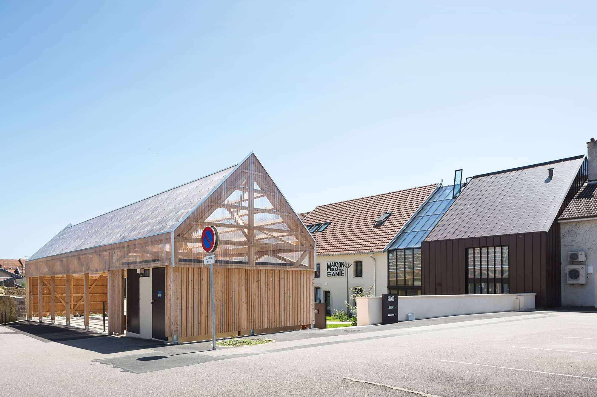 Maison de santé de Liffol-le-Grand, Collectif studiolada