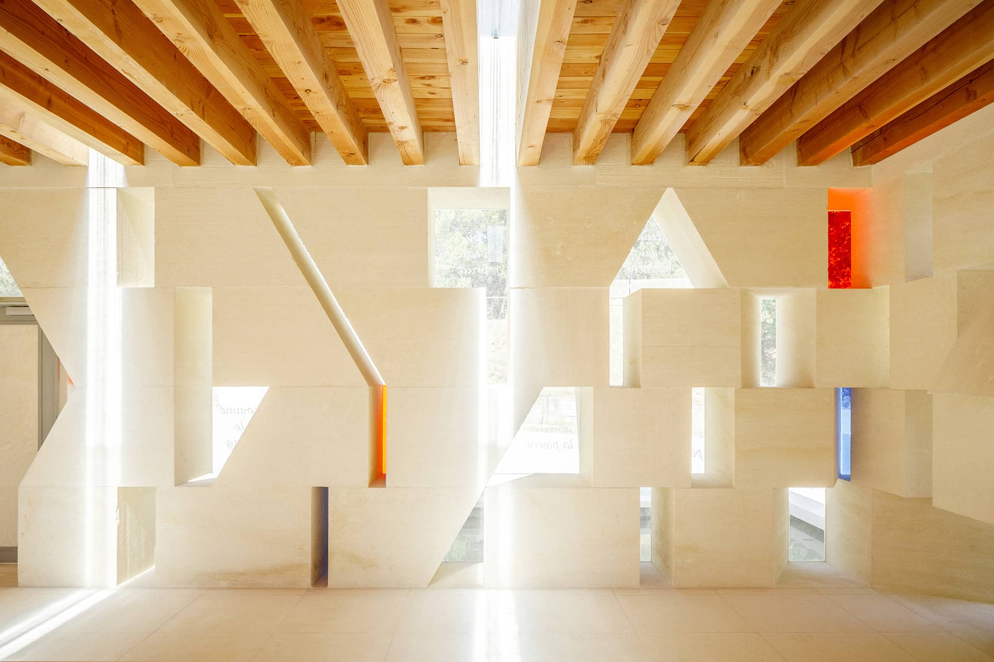 Featured image for “Fontvieille, faim de carrière”