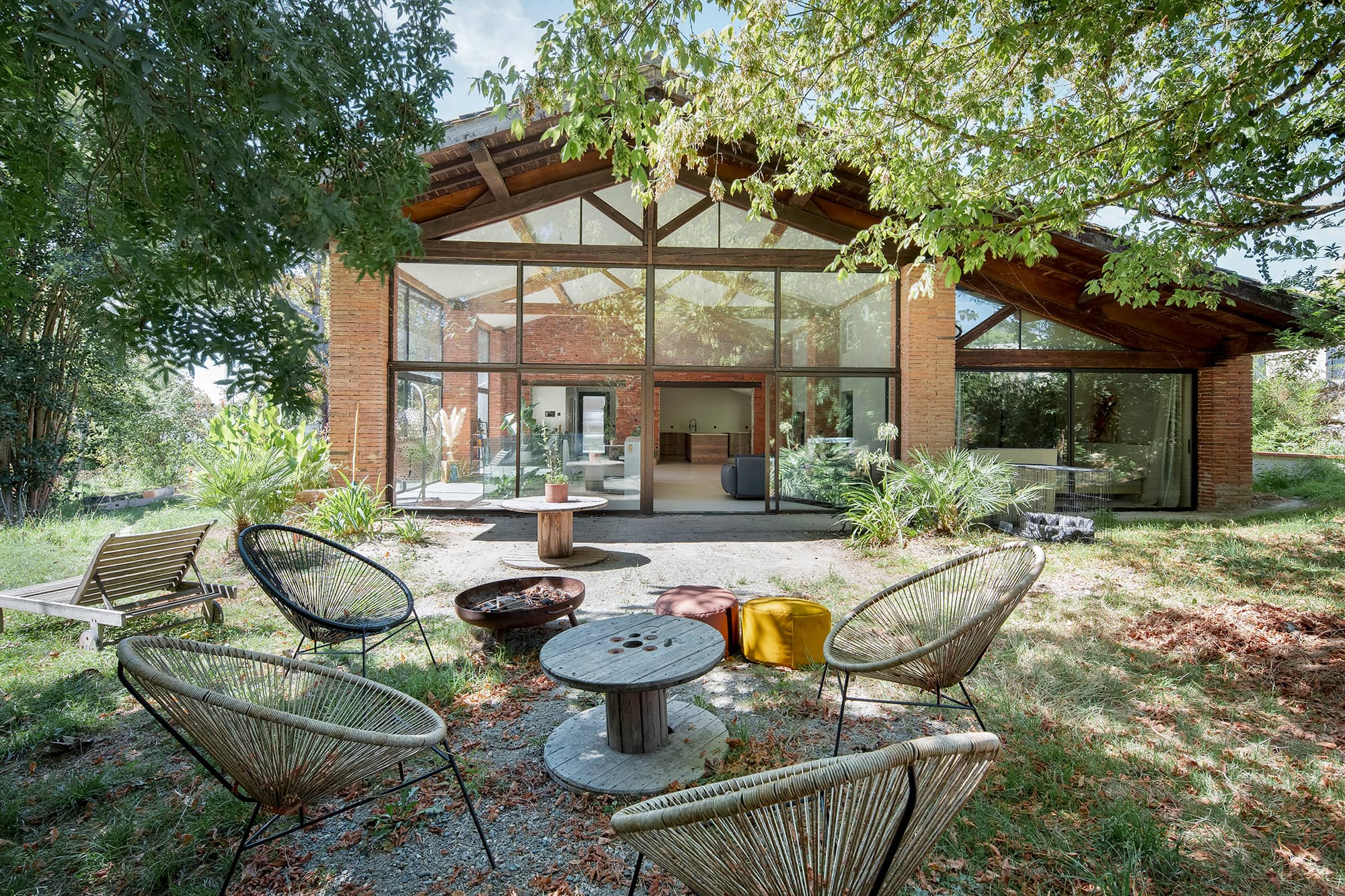 Featured image for “La maison qui réconcilie nature et architecture”